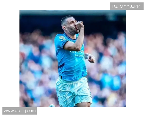 足球明星与时尚西装的完美融合展现运动魅力与优雅风范